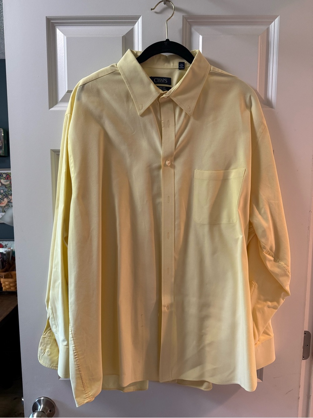 Chaps Men's Light Yellow Button-Up Dress Shirt